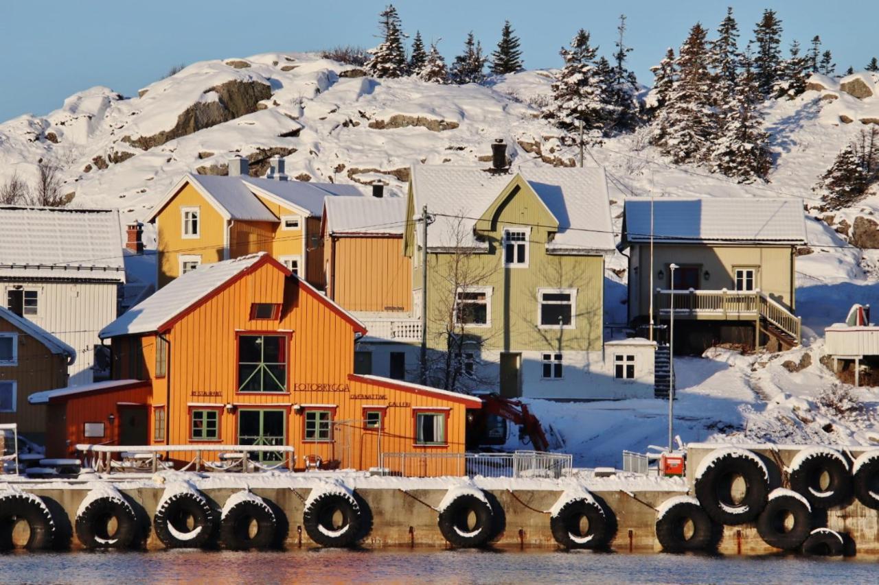 Heimbrygga Restaurant & Accommodation Skrova エクステリア 写真
