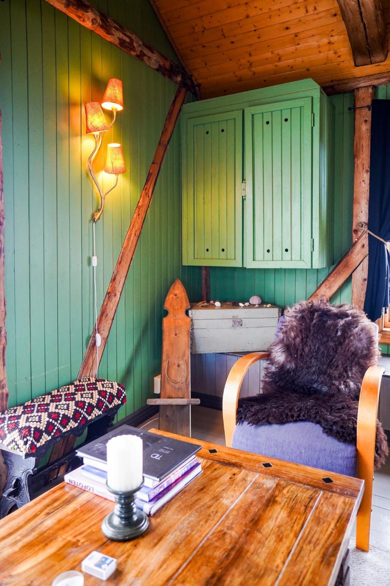 Heimbrygga Restaurant & Accommodation Skrova エクステリア 写真